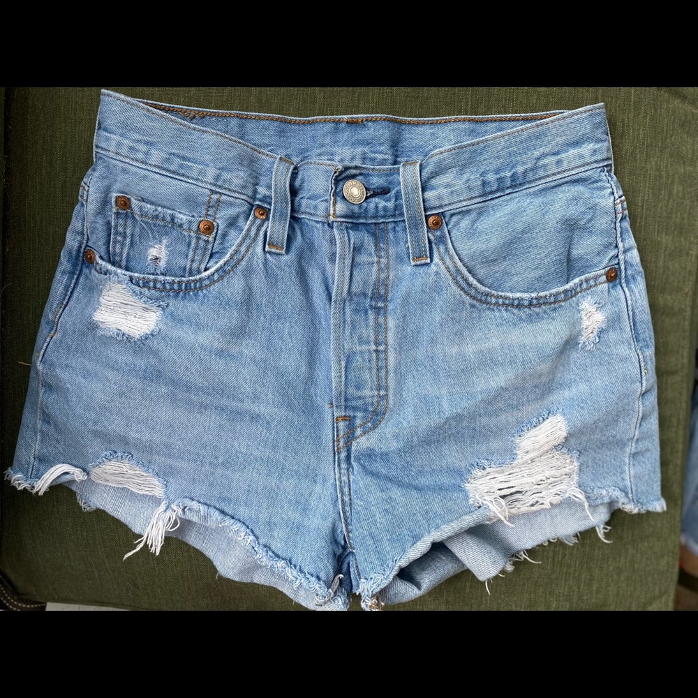 501 Levi’s High Rise Shorts
